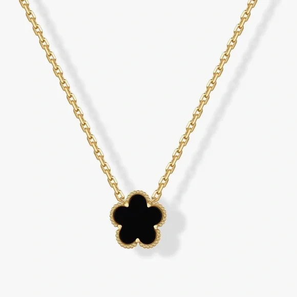NEW 14K Gold Plated Clover Necklace